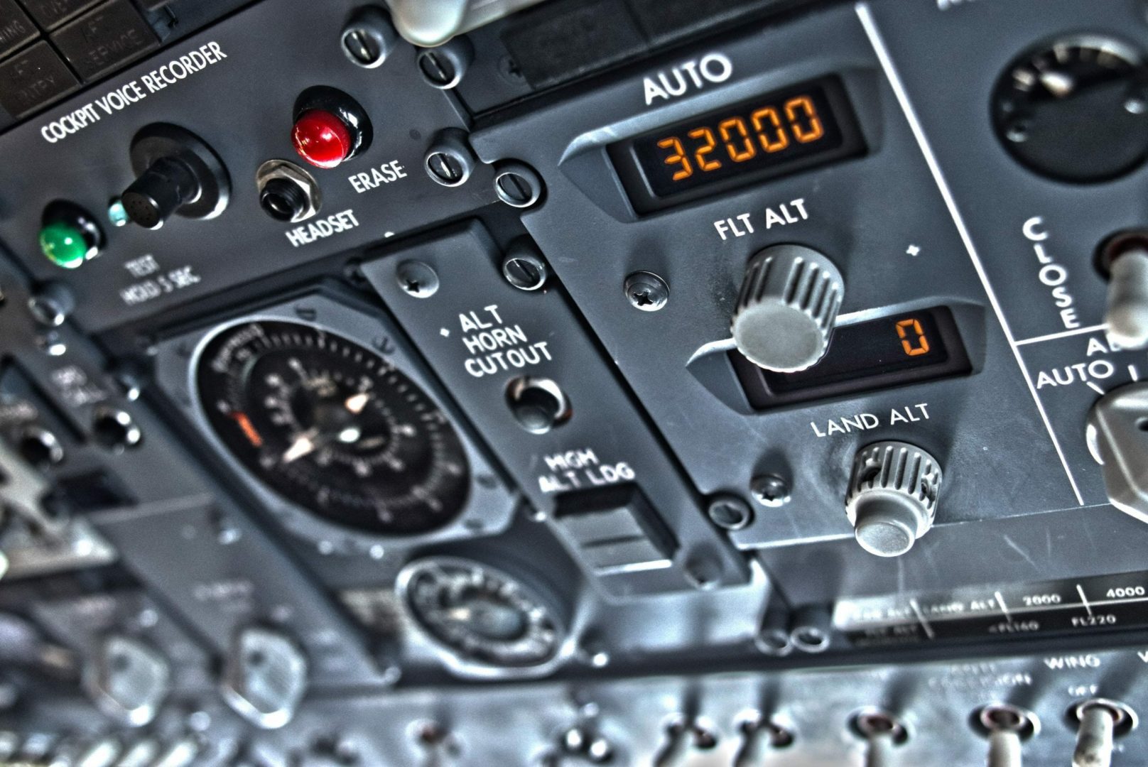 dan-lohmar-0zeb4q6odlE-unsplash-scaled