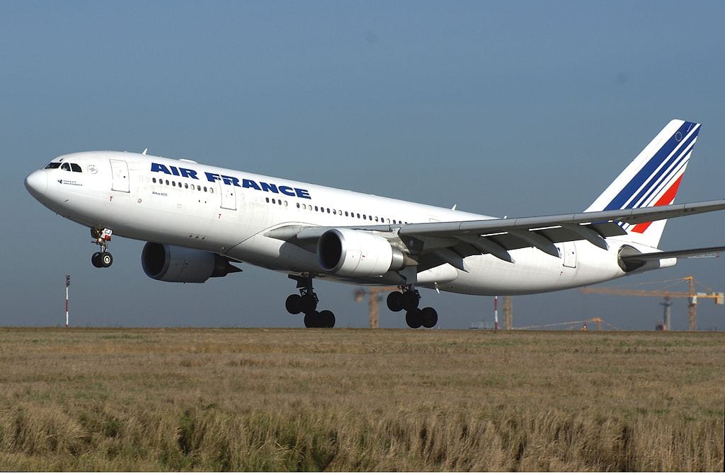 bullets-fired-at-air-france-a330-200-in-pointe-noire-republic-of-congo