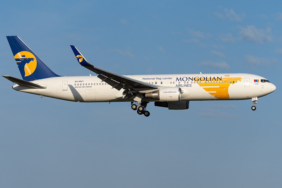 mongolian-airlines-marvel:-twins-born-onboard-receive-lifetime-free-flights