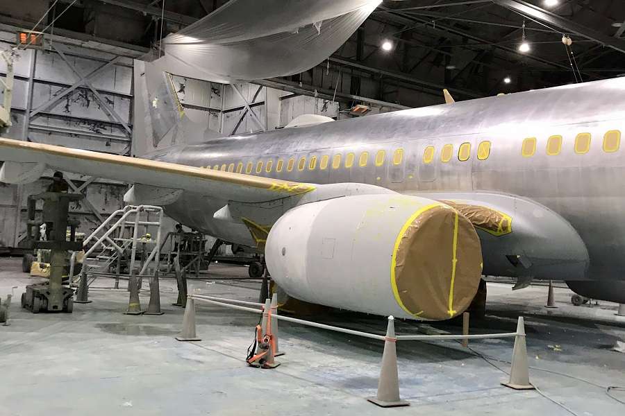 Aircraft Paint or Polishing? What Do Airlines Prefer?