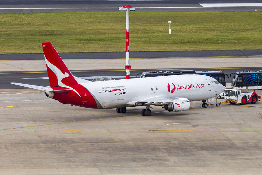 INCIDENT: Both Pilots Incapacitated By Too Much Oxygen?