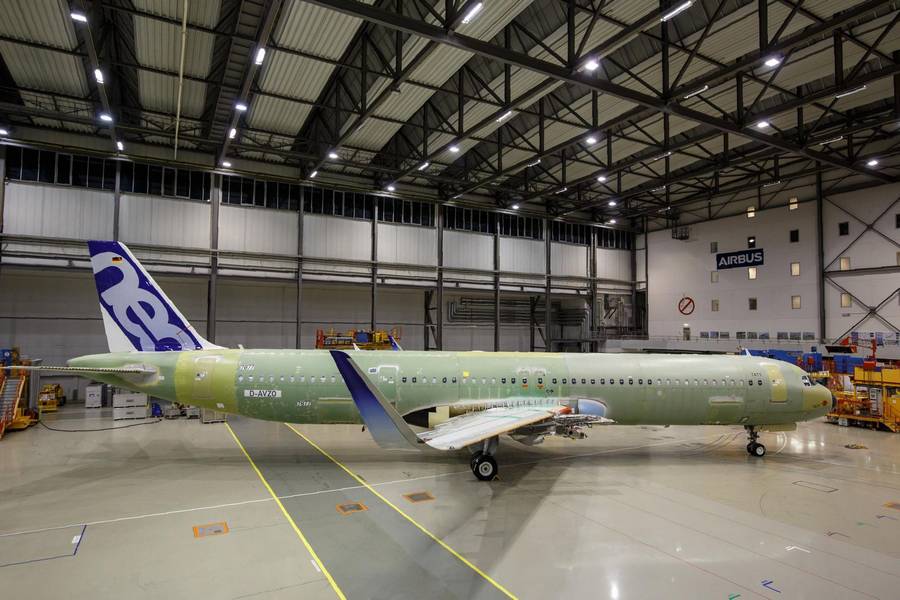 What’s Going On With The Doors Of The Airbus A321?