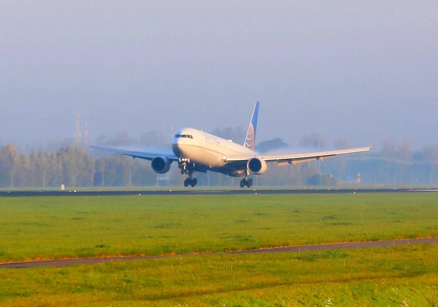 INCIDENT: United 767… Escapes!