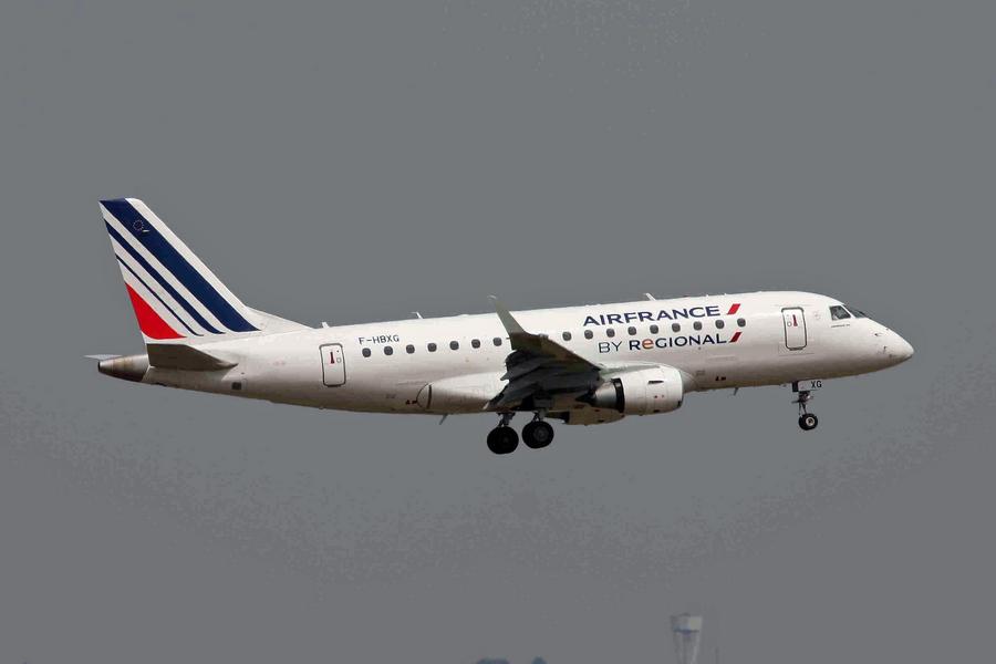 INCIDENT: Mid-Air Close Call Due To Faulty Altimeter?