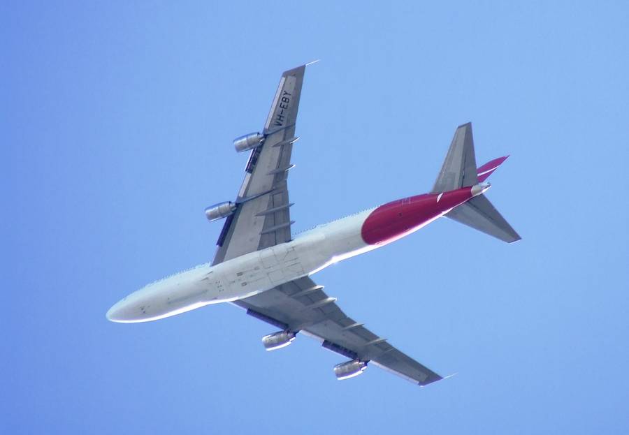When Qantas Topped Up Oxygen Systems With Nitrogen