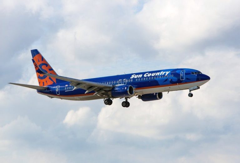ACCIDENT: Sun Country 737 Gear Collapse in Las Vegas