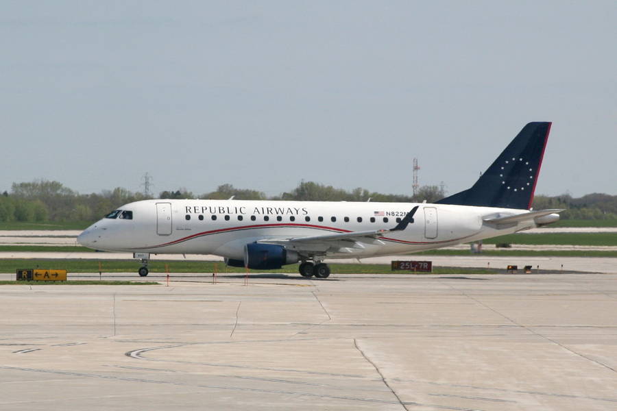 ACCIDENT: Embraer E175 Hole In Fuselage After Landing!