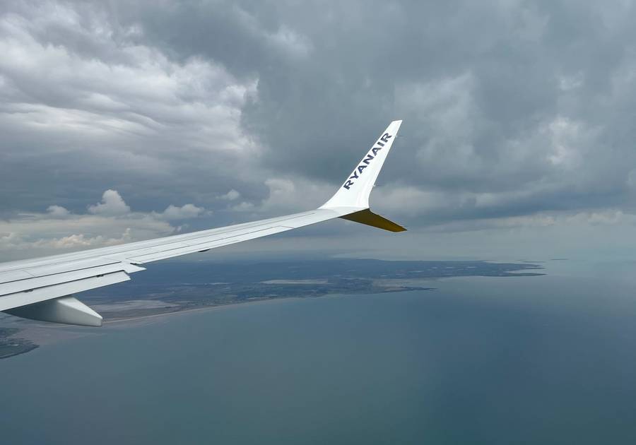 Ryanair To Fly 737s With 40% SAF Out Of Amsterdam!