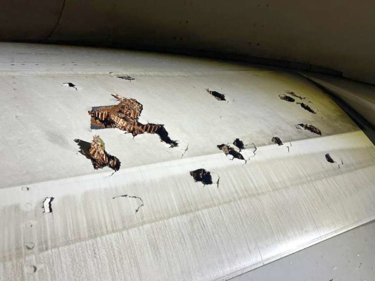 ACCIDENT: 787 Suffers Extensive Hail Damage