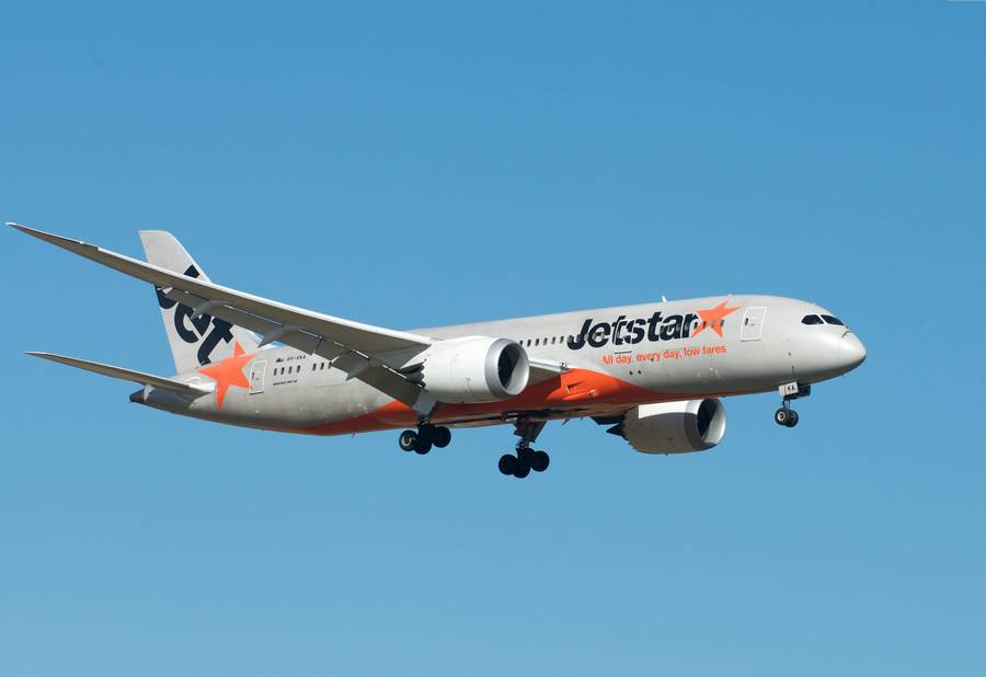 ACCIDENT: Lightning Strikes Cause 787 Skin Damage