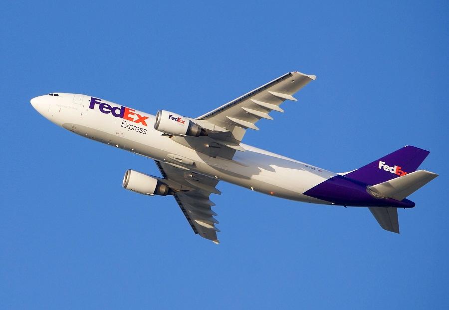 INCIDENT: FedEx Freighter Loses A Wheel On Takeoff!