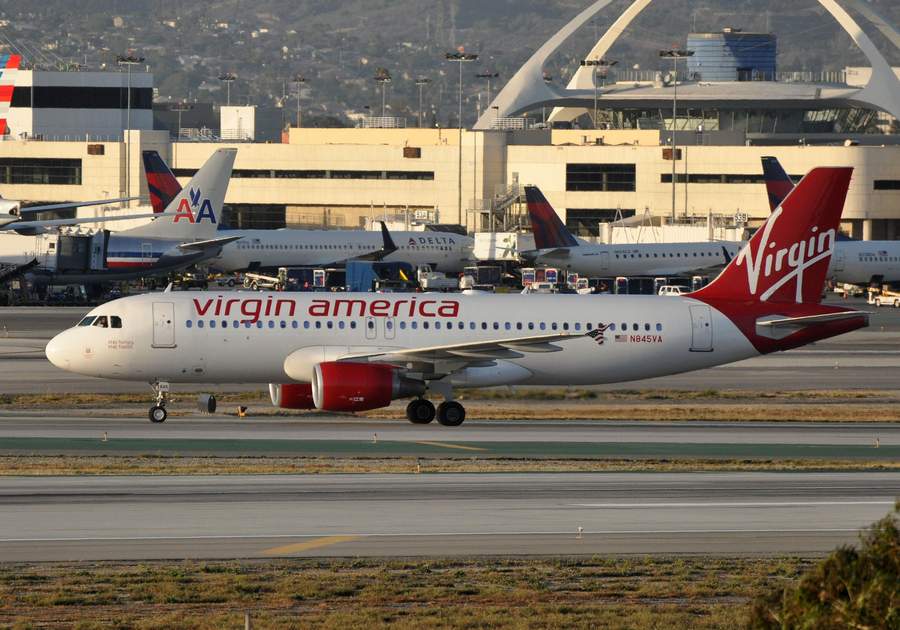 Alaska Airlines A320 Delayed Due To Pilot Quarrel!