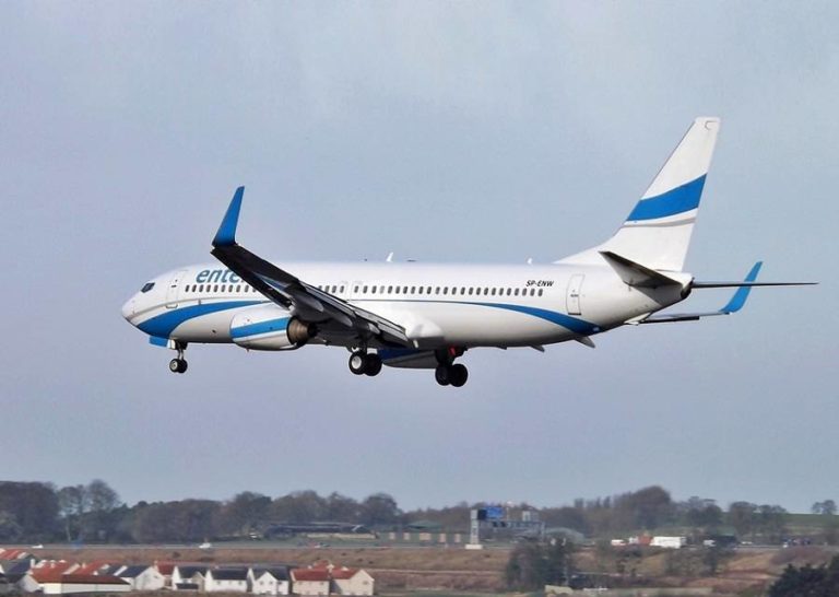 INCIDENT: Enter Air 737 Engine Loss, Late Landing?