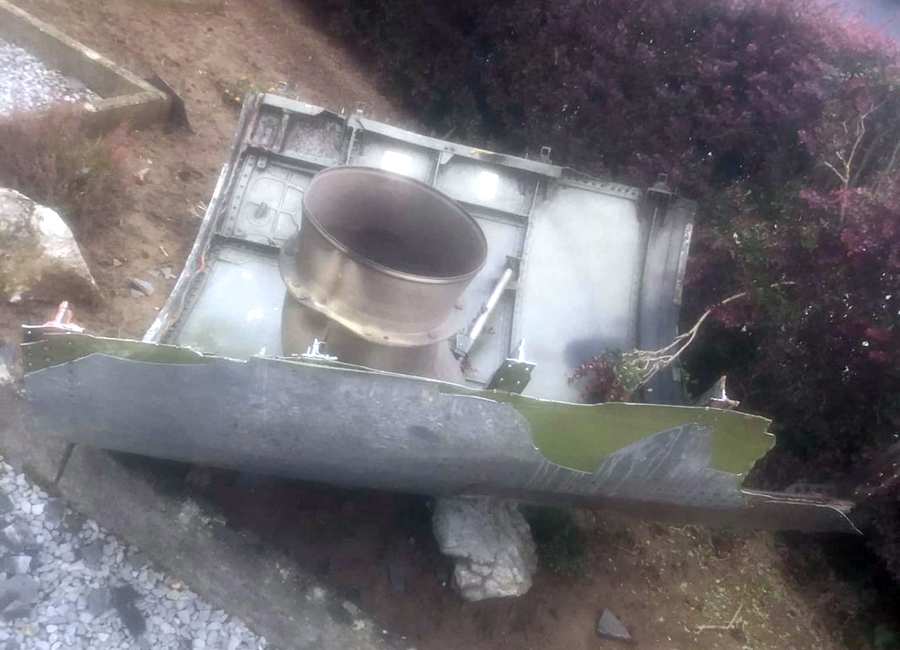 INCIDENT: 747 Drops Engine (?) Part In Belgium!