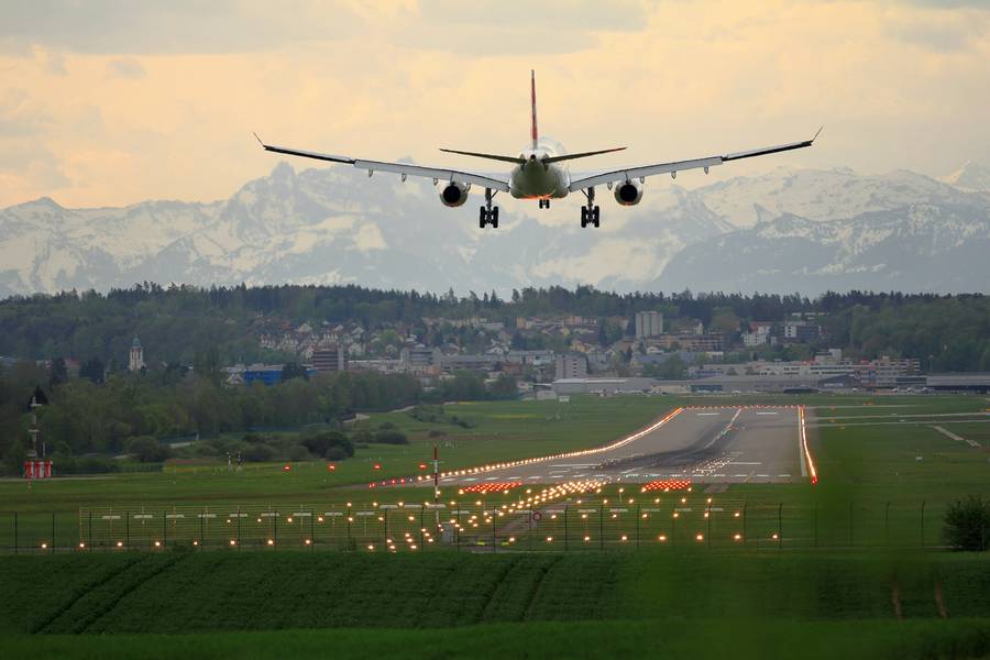 5 Strategies To Decrease Your Flight Anxiety