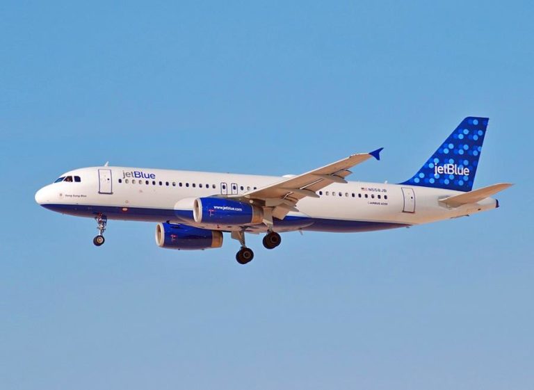 INCIDENT: Smoking Laptop In JetBlue Flight