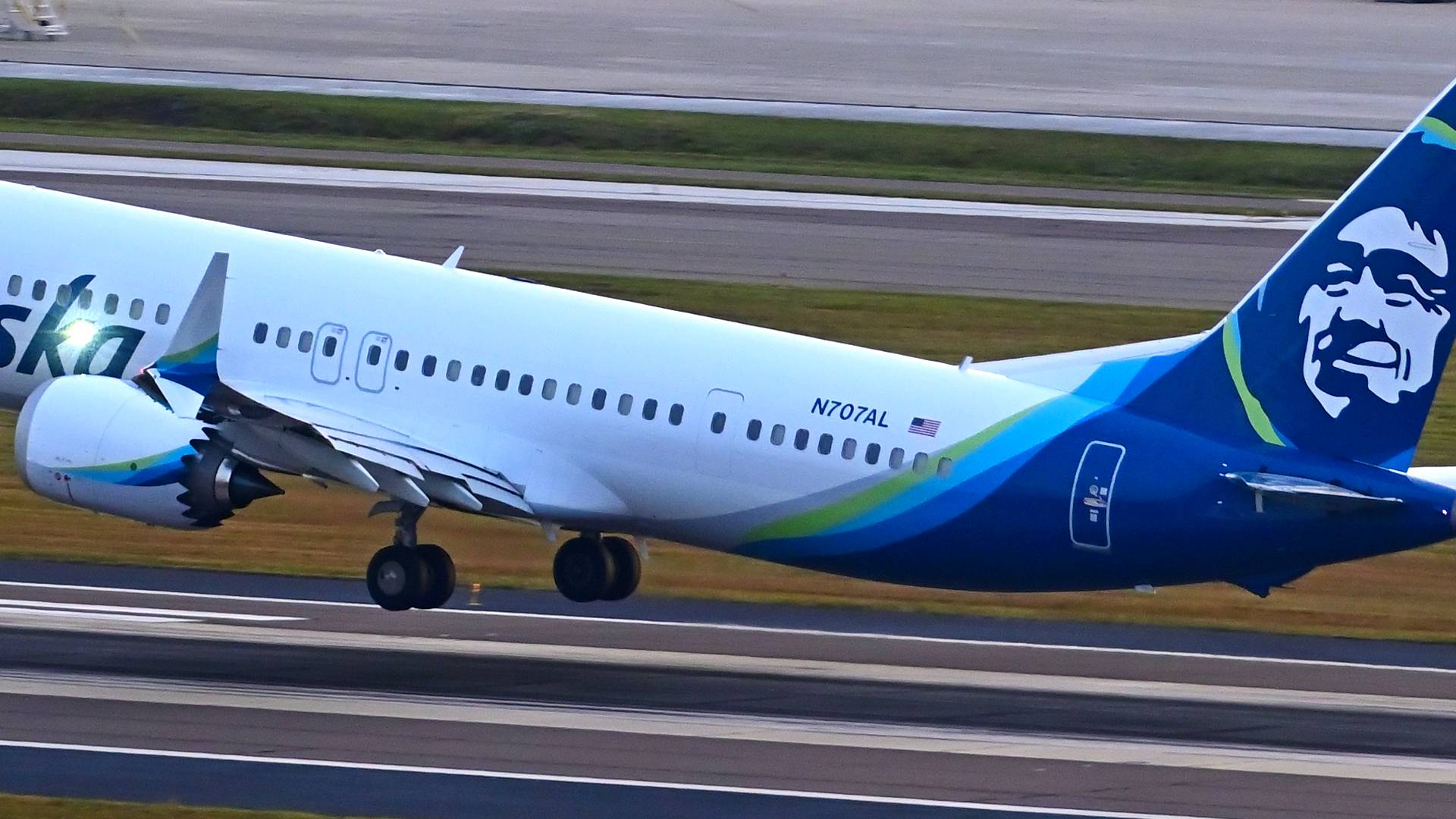 Terrible Timing: How Alaska’s 737-9 Door Plug Failure Hits Boeing